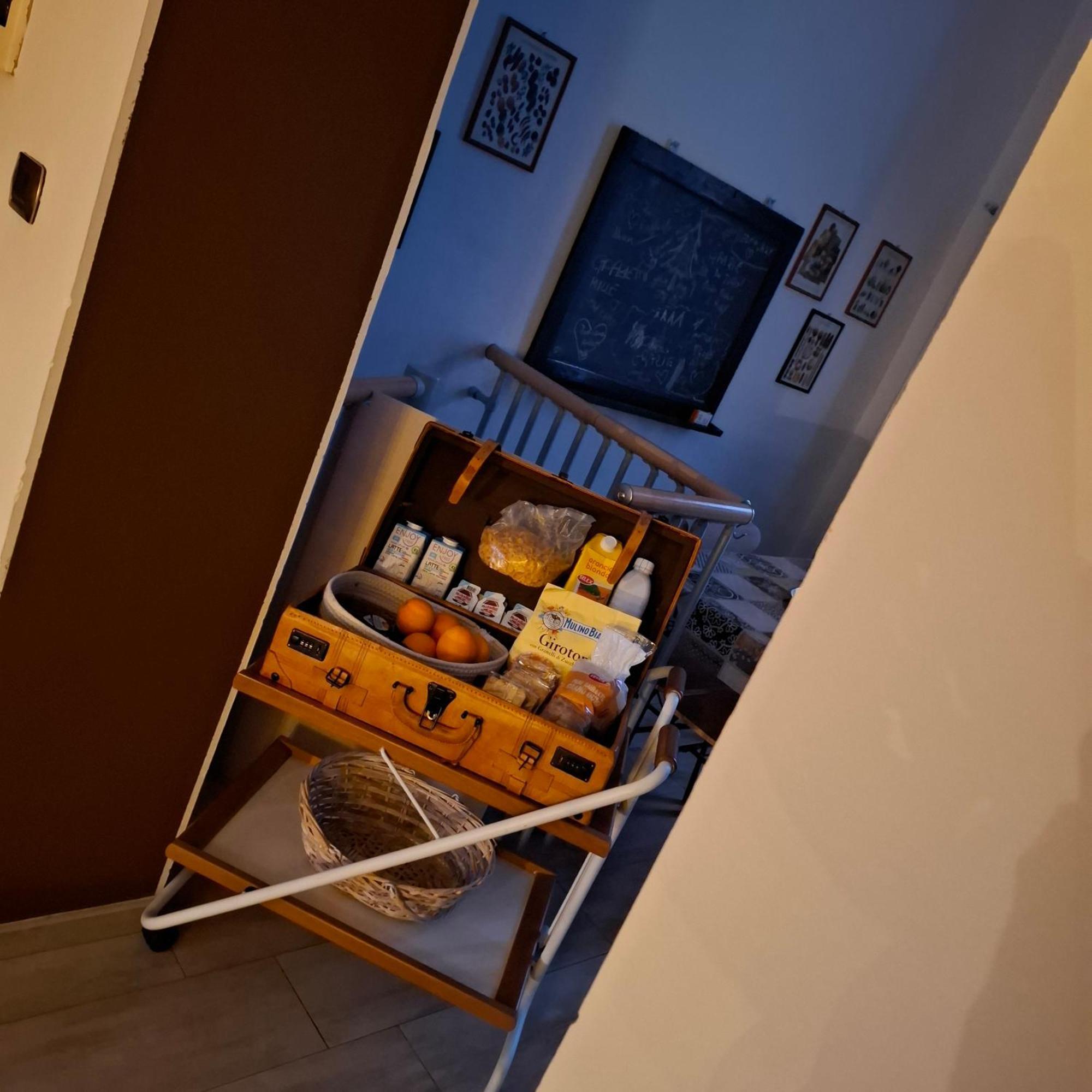 Appartamento Casa Magenta Asti Esterno foto